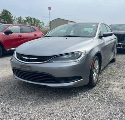 2016 Chrysler 200 LX