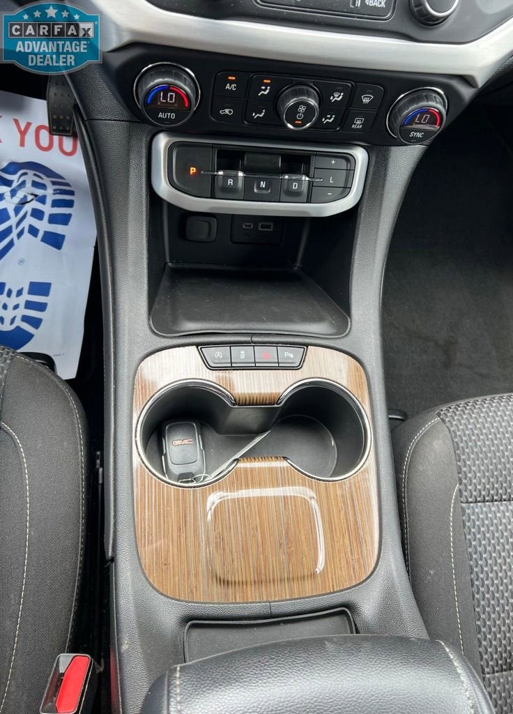 2020 GMC Acadia SLE