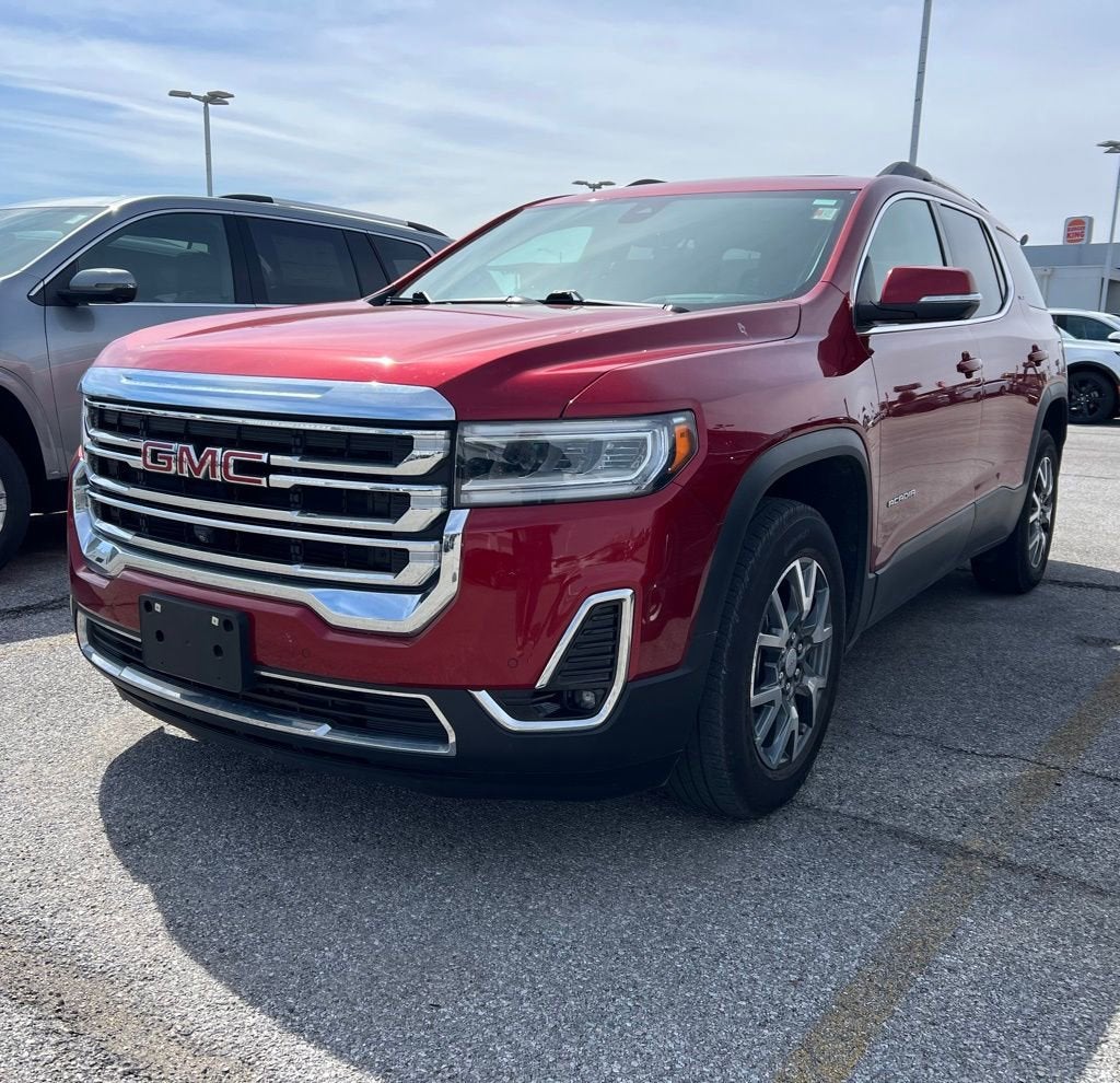 2023 GMC Acadia SLT