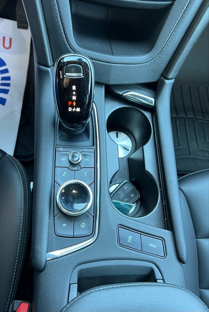 2022 Cadillac XT5 Luxury