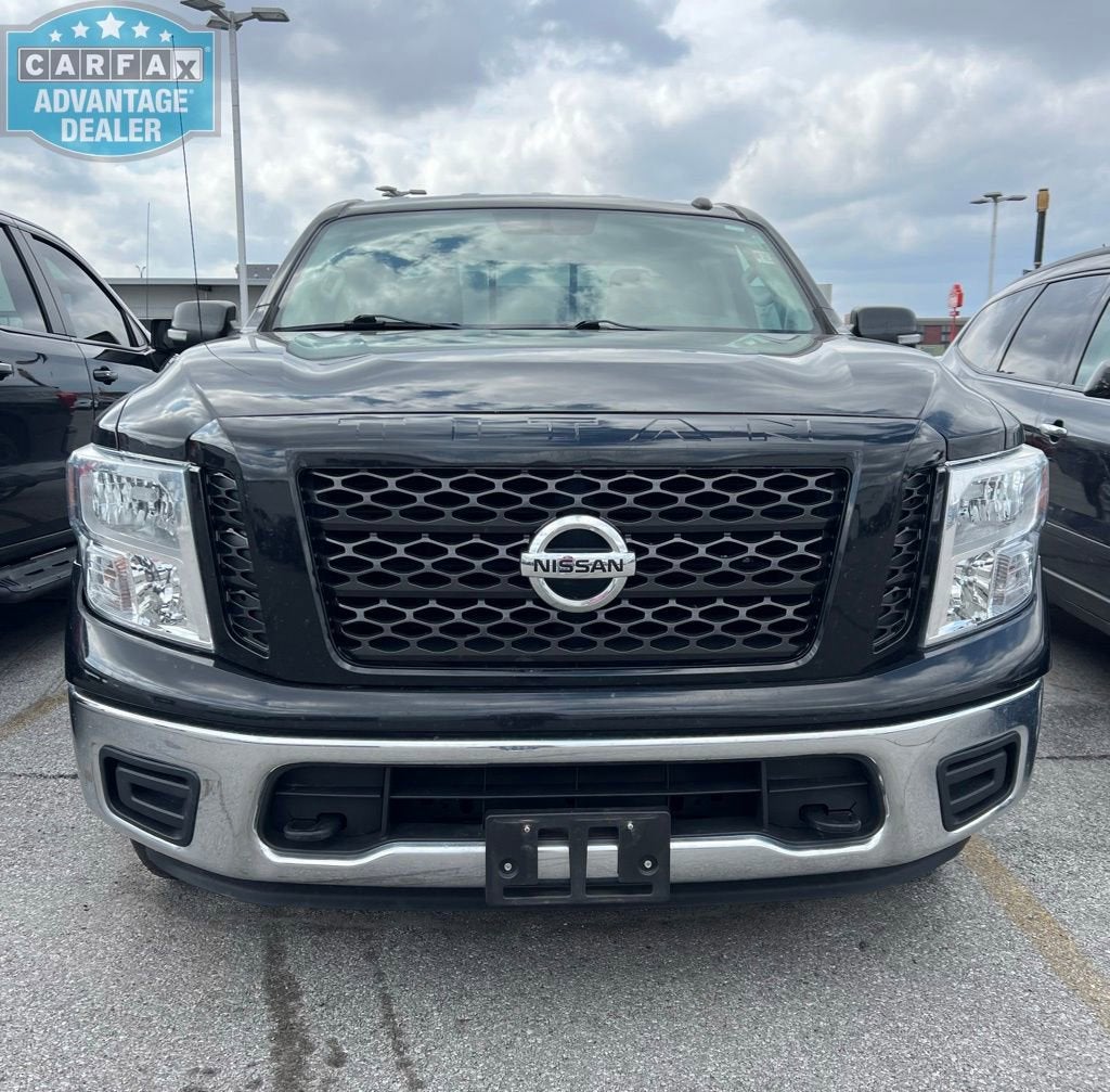 2019 Nissan Titan SV