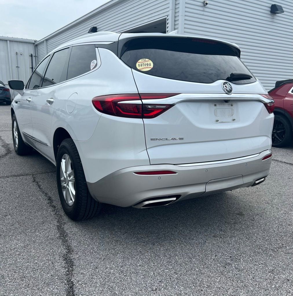 2021 Buick Enclave Essence