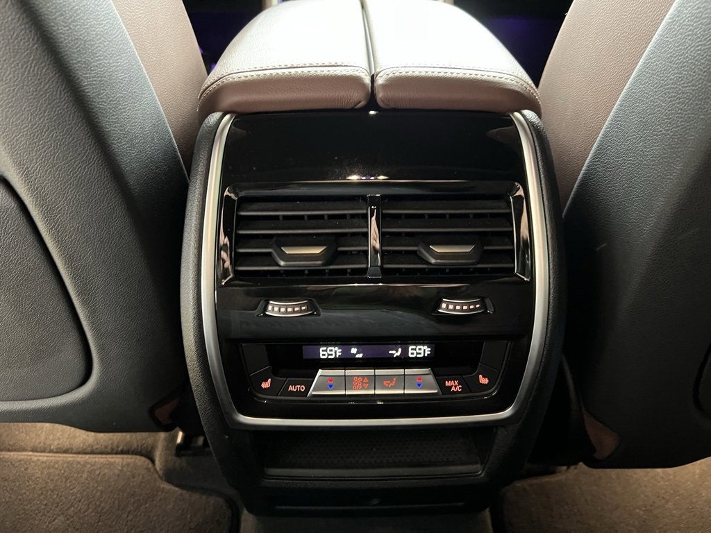 2021 BMW X6 xDrive40i