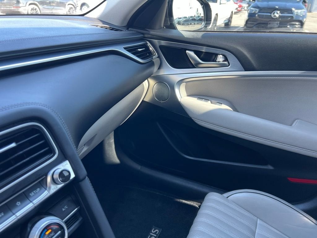 2020 Genesis G70 2.0T