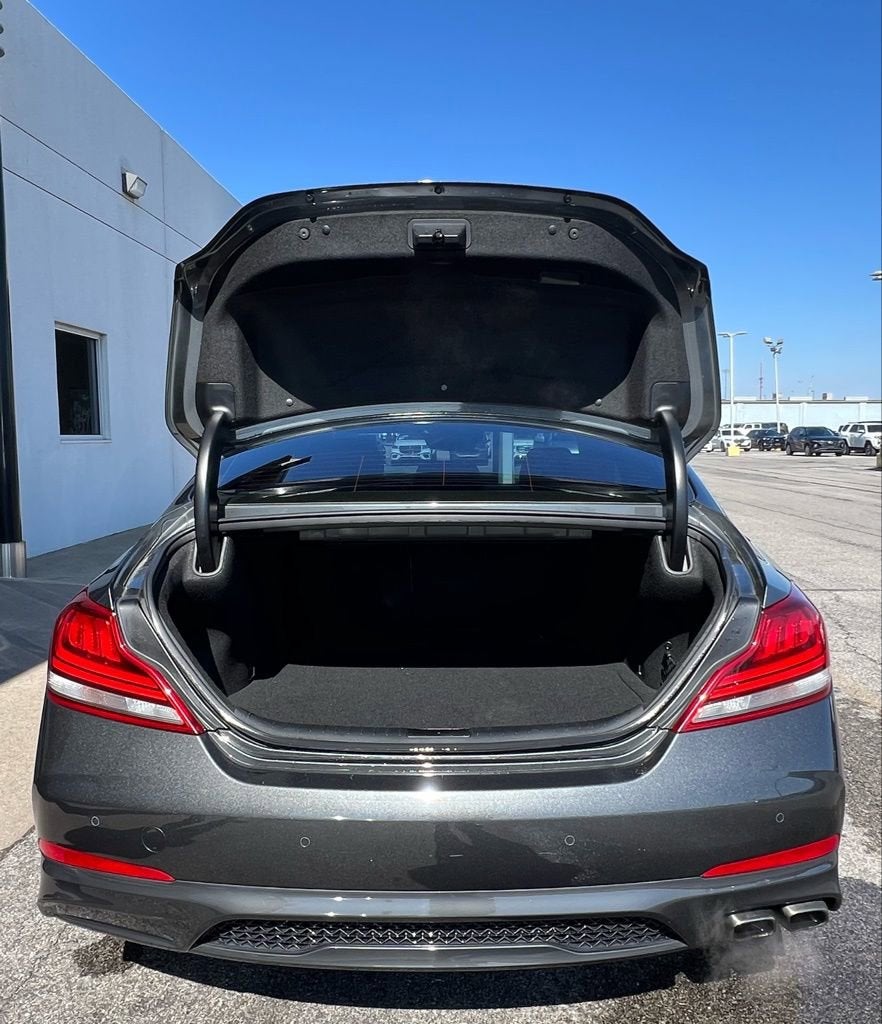 2020 Genesis G70 2.0T