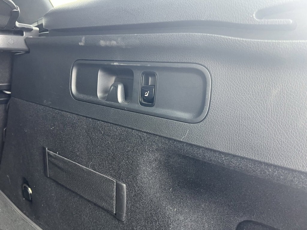 2023 Mercedes-Benz GLC GLC 300