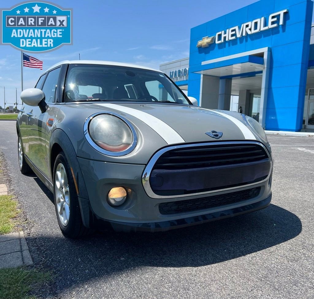 2017 MINI Hardtop 4 Door Cooper