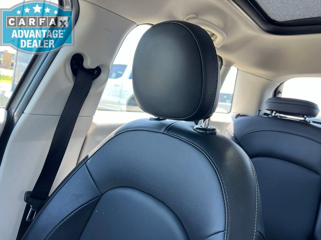 2017 MINI Hardtop 4 Door Cooper