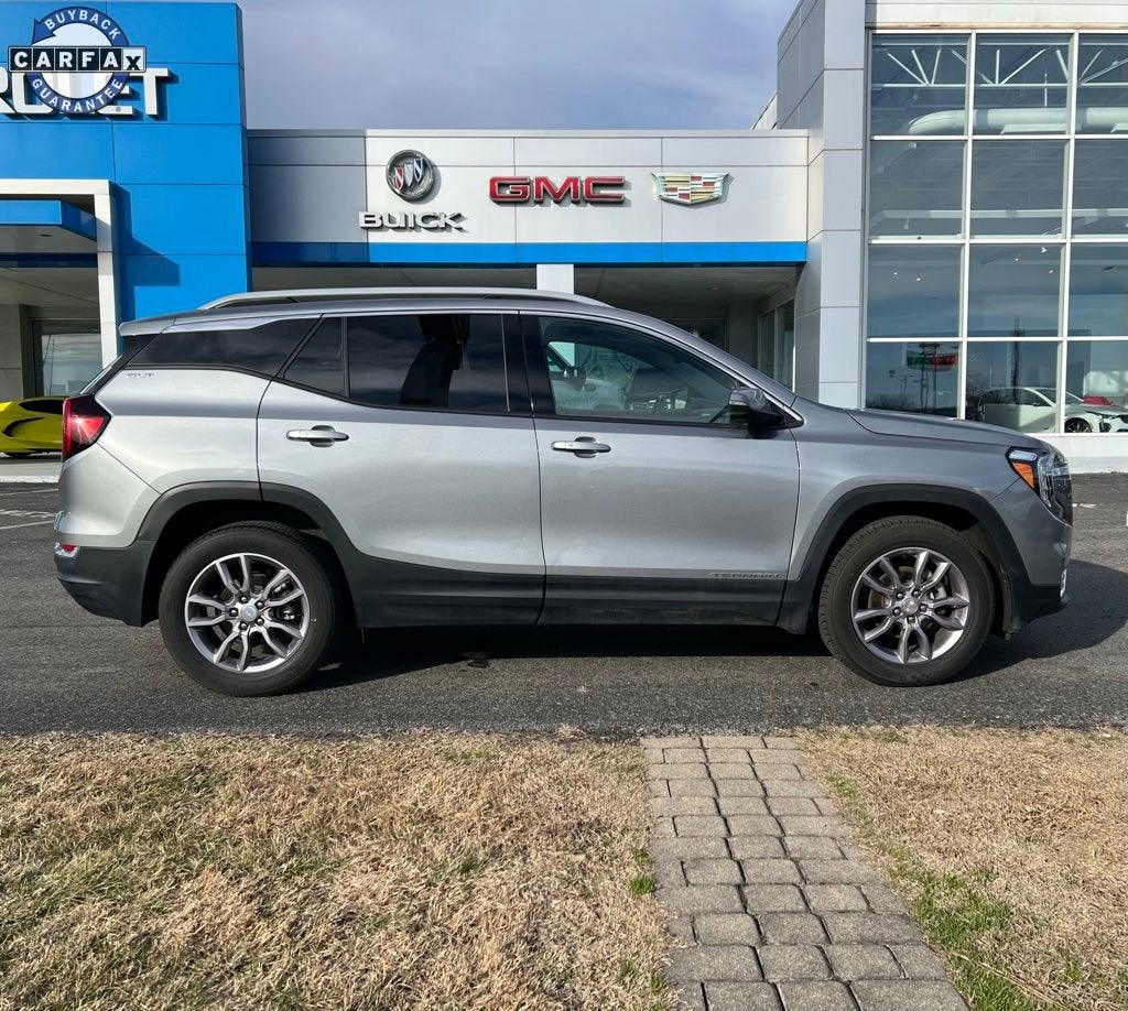 2023 GMC Terrain SLT