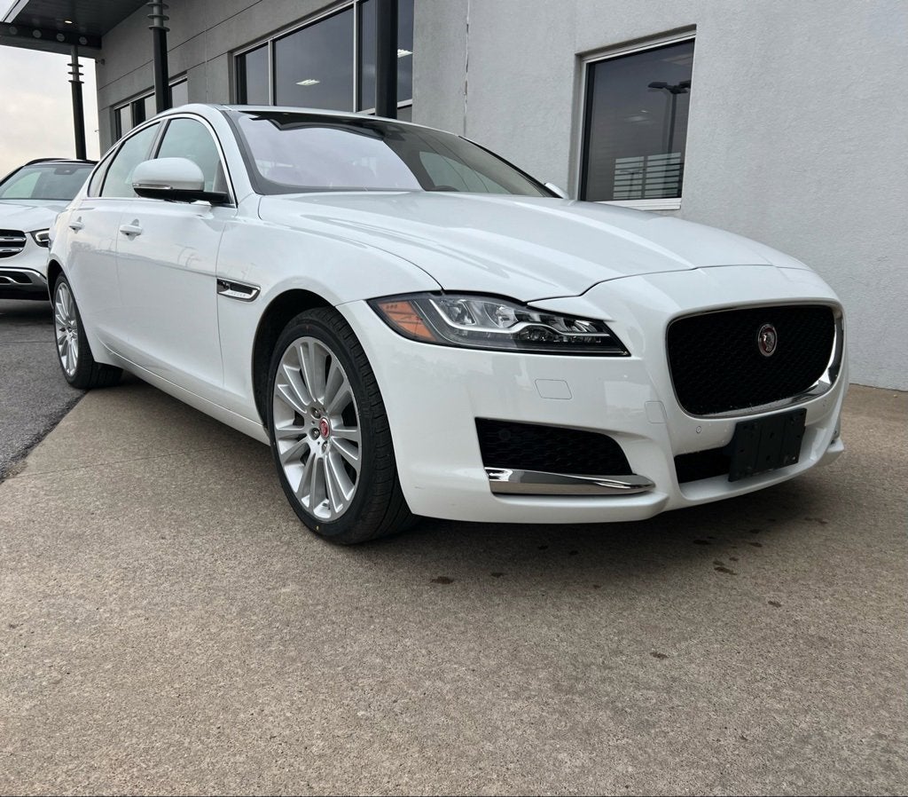 2019 Jaguar XF 25t Premium