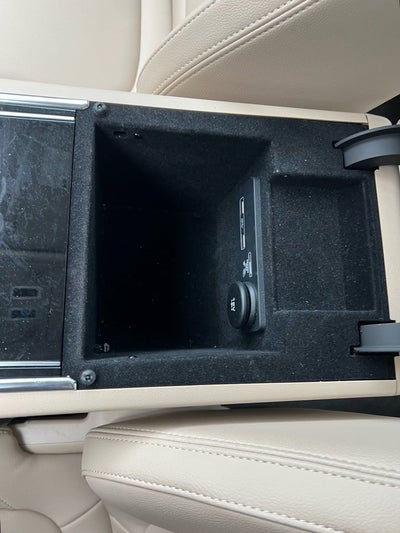 2019 Jaguar XF 25t Premium