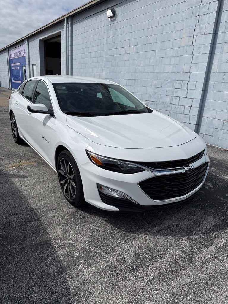 2024 Chevrolet Malibu RS