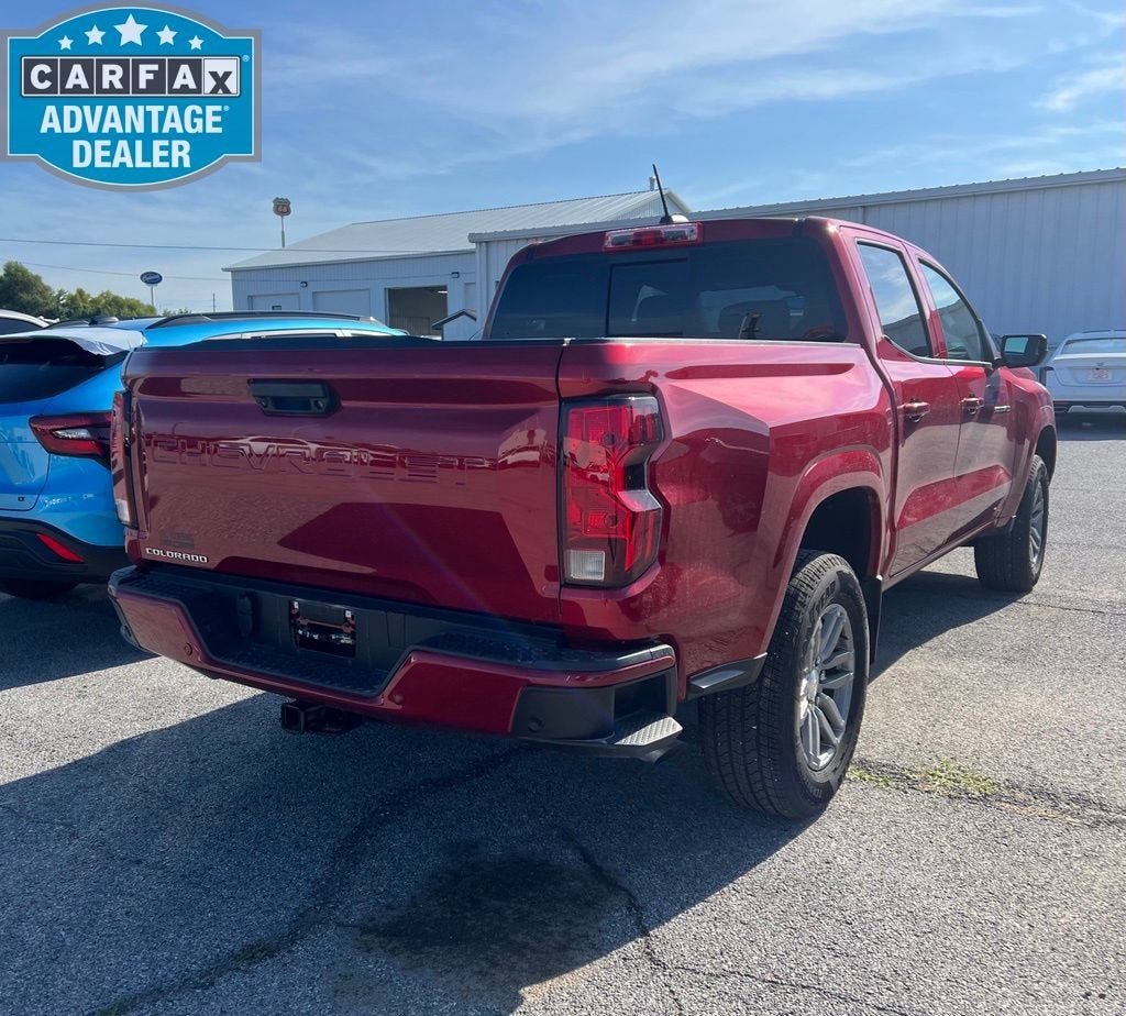 2025 Chevrolet Colorado WT/LT