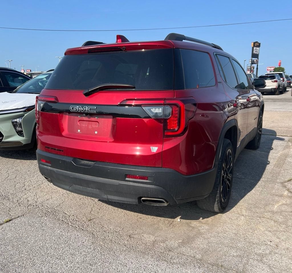 2022 GMC Acadia SLE