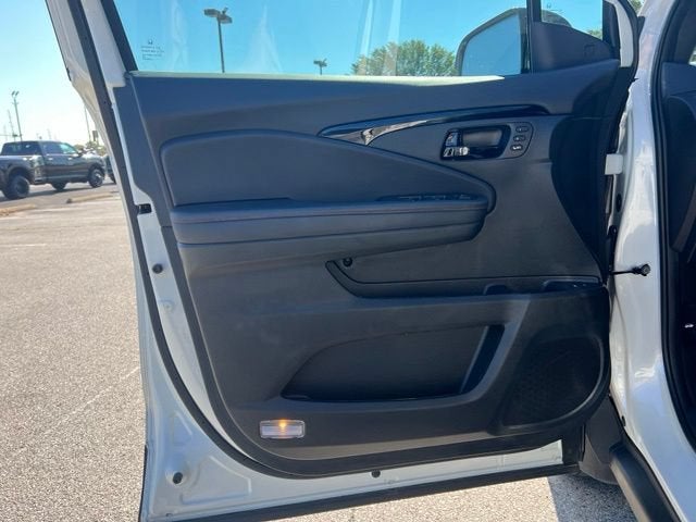 2025 Honda Passport Black Edition