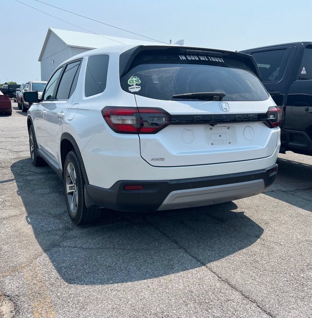 2023 Honda Pilot EX-L 8 Passenger