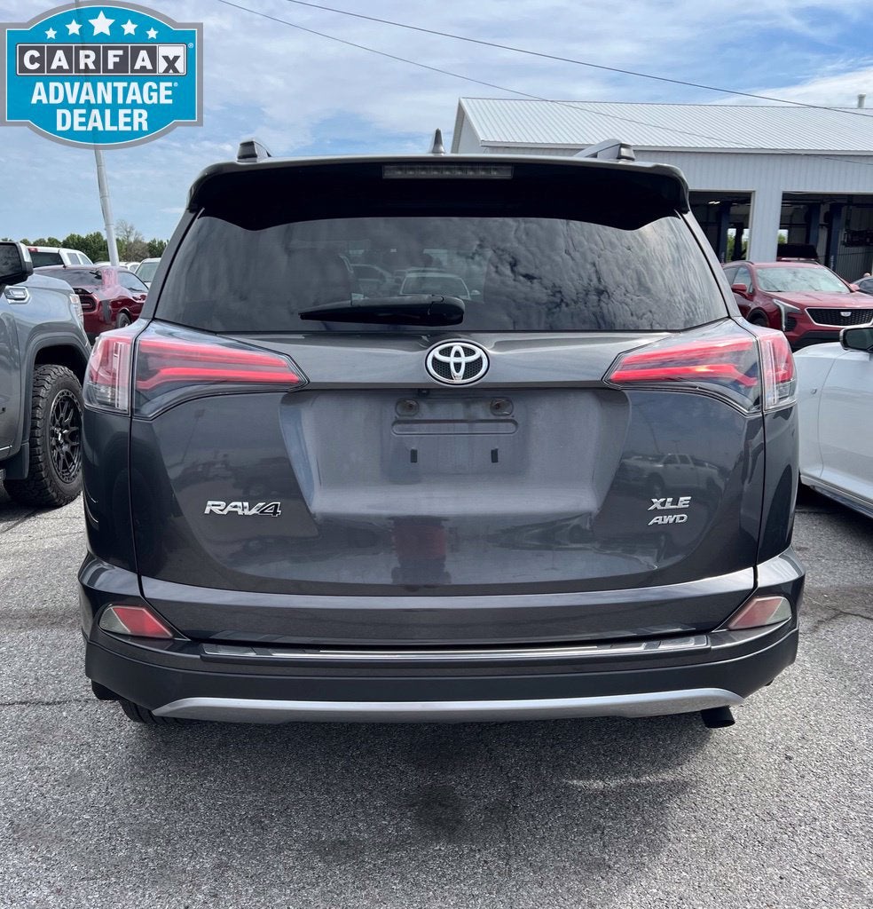 2018 Toyota RAV4 XLE