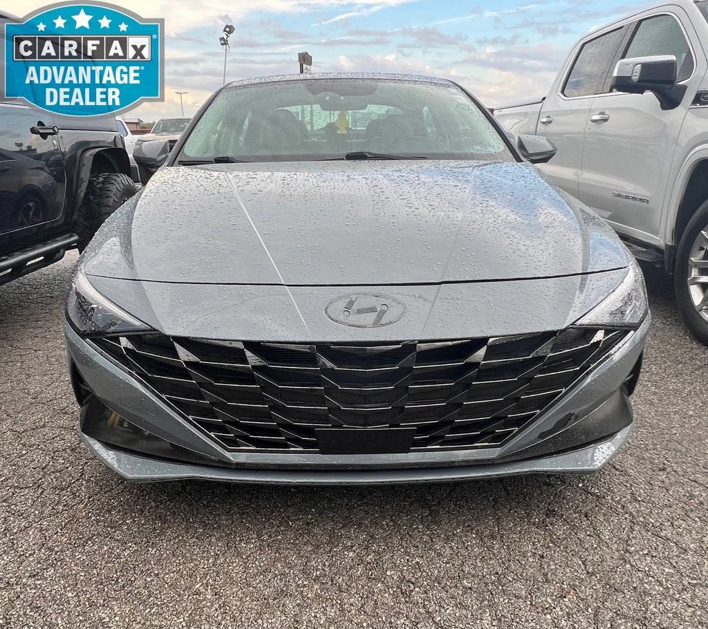 2022 Hyundai Elantra Limited