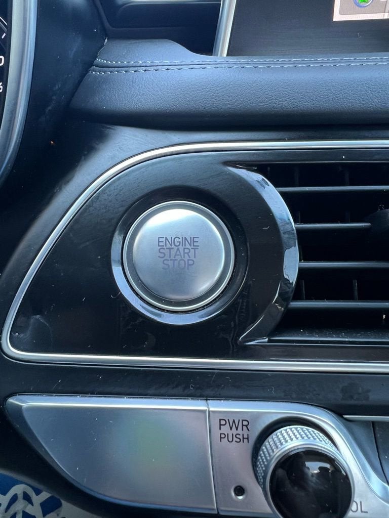 2020 Genesis G70 2.0T