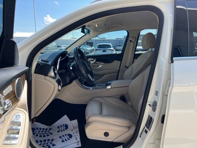 2021 Mercedes-Benz GLC GLC 300