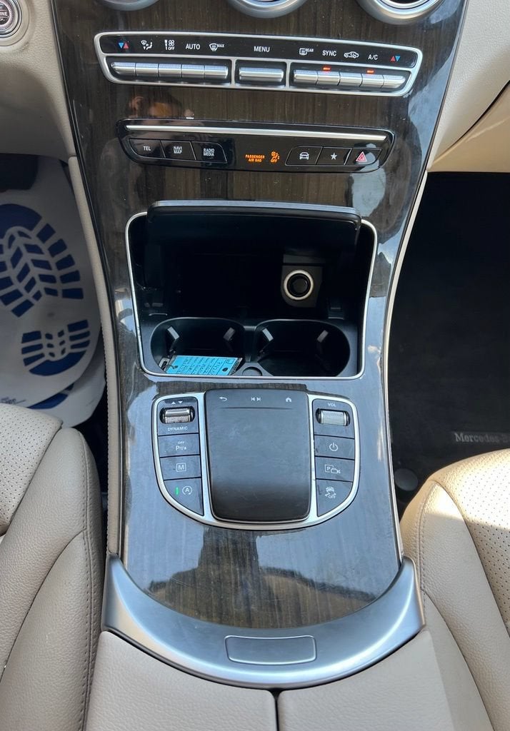 2021 Mercedes-Benz GLC GLC 300