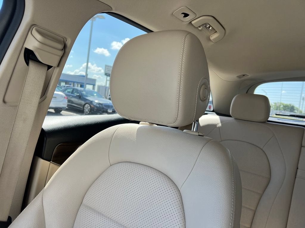 2021 Mercedes-Benz GLC GLC 300